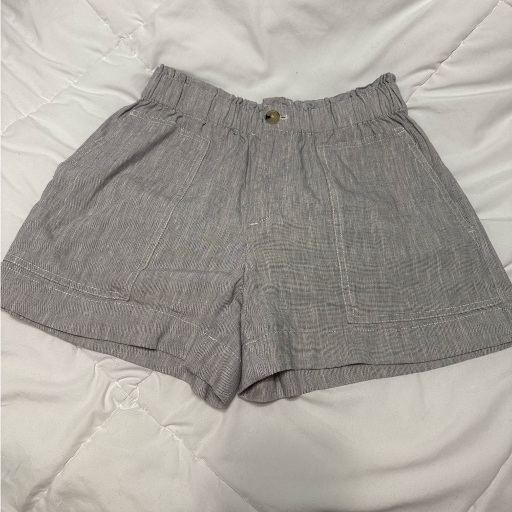 Lou & Grey High Waist Gray Women's Shorts